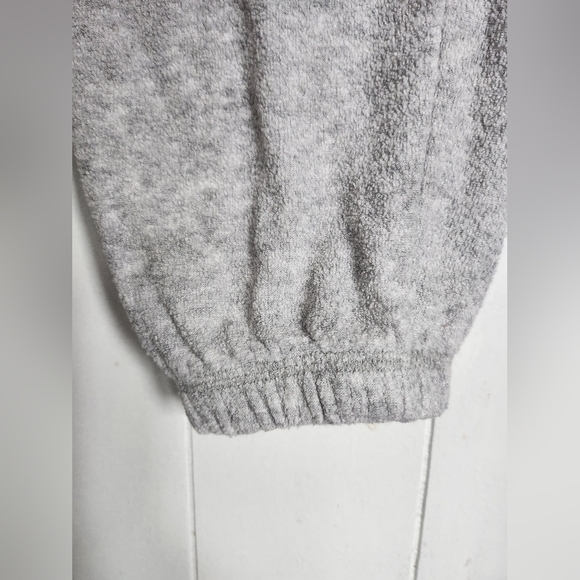 Gilly hicks Terry Cloth jogger with pockets grey medium. - Picture 4 of 7